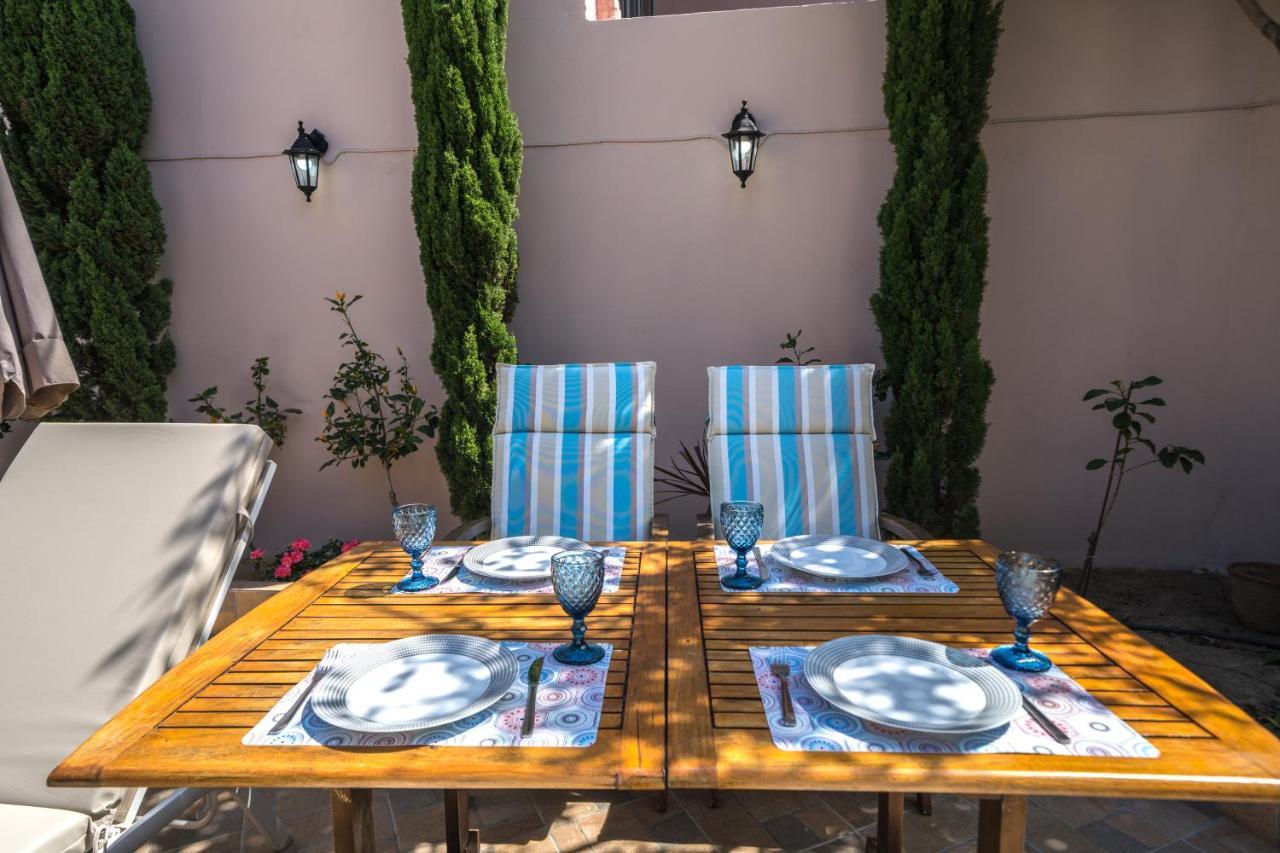 Iro City And Beach Boutique Homes La Canea Exterior foto