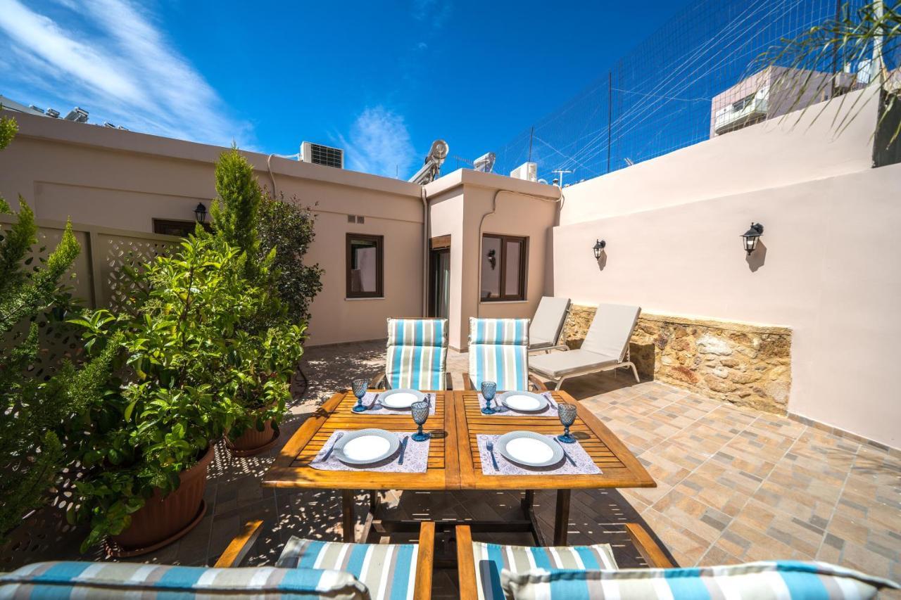 Iro City And Beach Boutique Homes La Canea Exterior foto